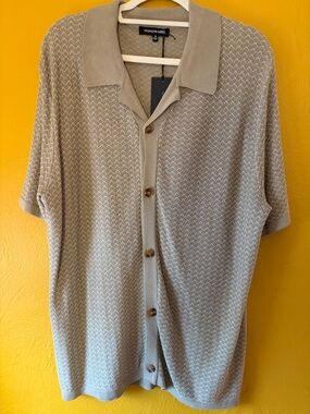 Windward NWT Light Gray-Olive Patterned Button-Up Sz M Men’s Shirt